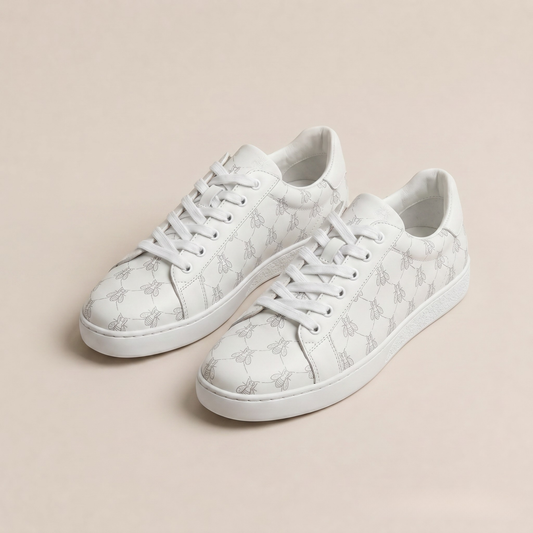 FLY WHITE
