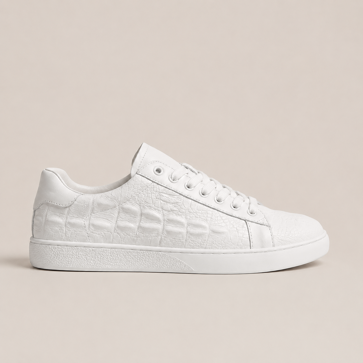 GATOR WHITE