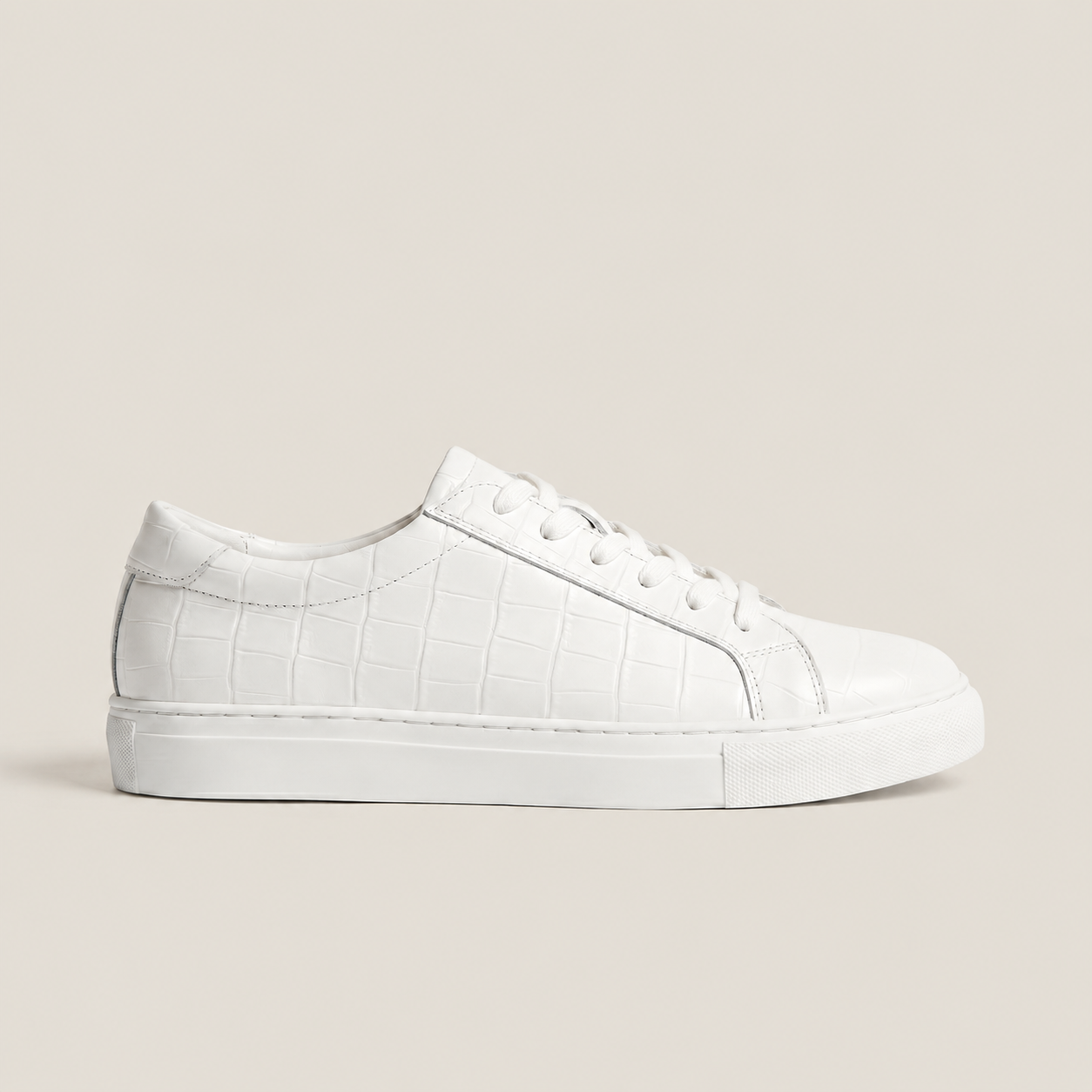 ST. MORITZ WHITE
