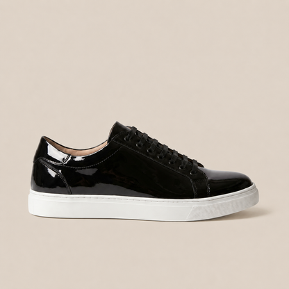 PIANO BLACK