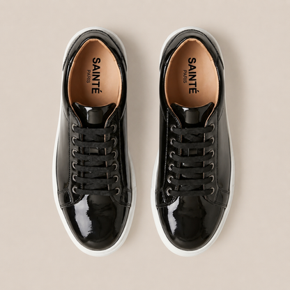PIANO BLACK