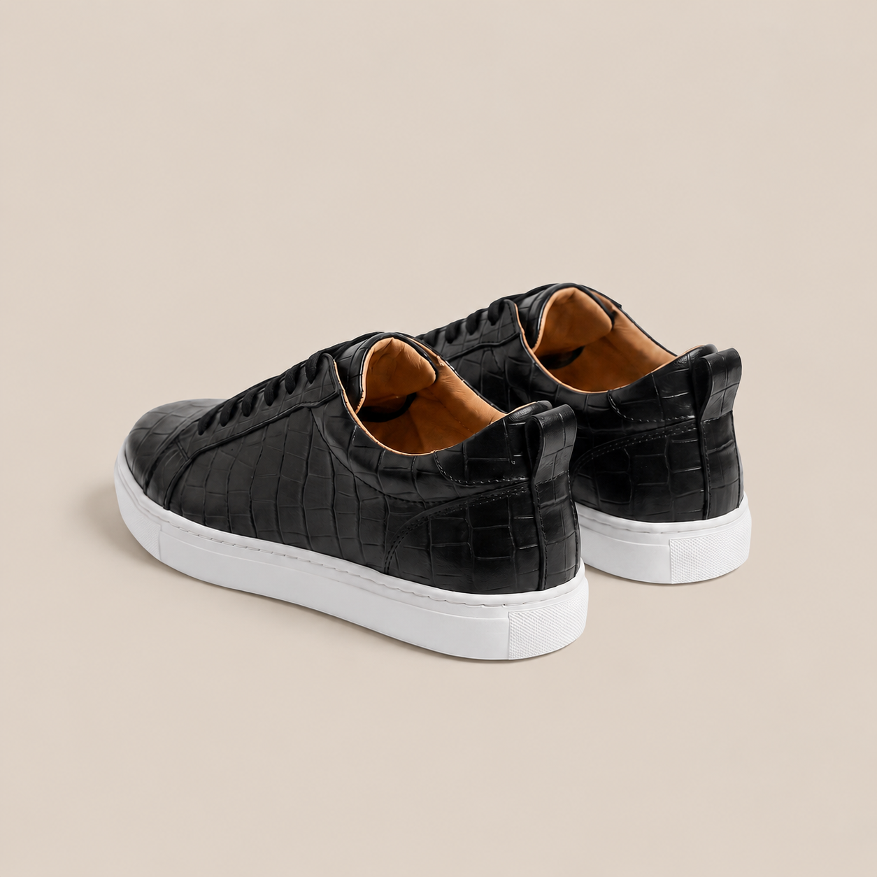 ST. MORITZ BLACK