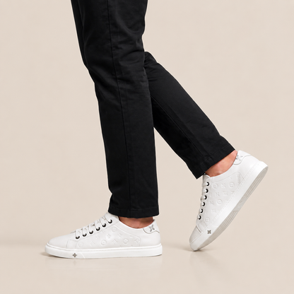 MONOGRAM WHITE